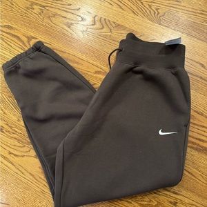 Nike Oversized Fit High Rise Sweatpants